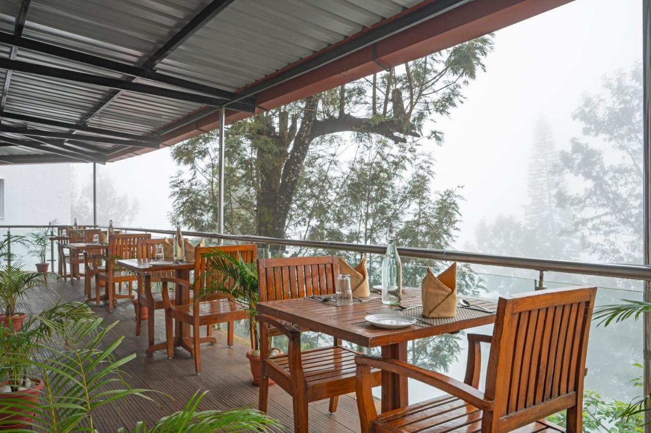 สเตอร์ลิง เยกาอุด Hotel เยอร์โคด ภายนอก รูปภาพ